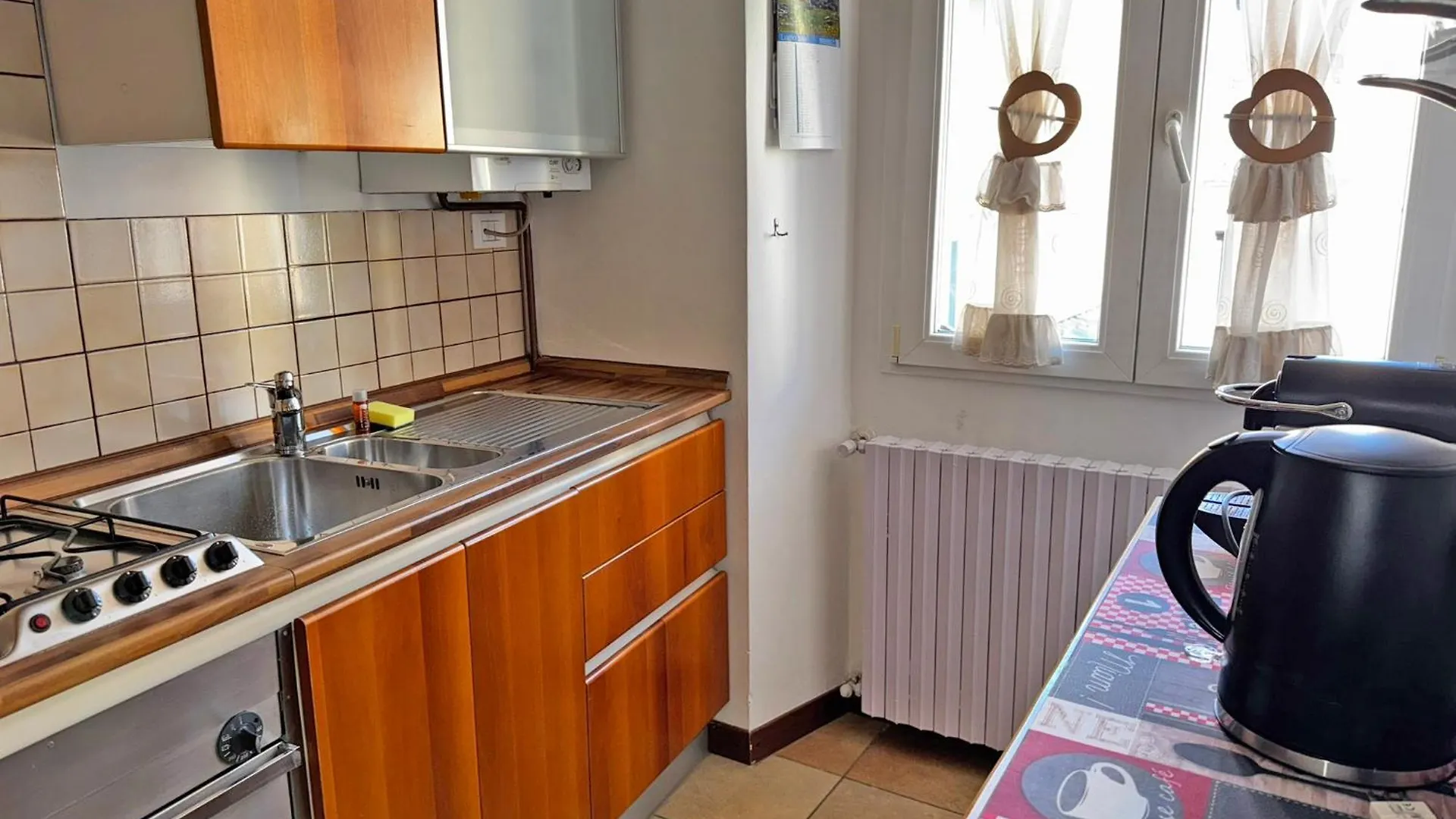 Apartament Tower Gate Como
